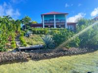 Villa Les Agaves front de mer - Bed and Breakfast Le François