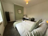 Caris - 3 Bdrm Sleeps 6 Ideal for Contractors - B&B Gateshead