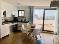 Marvellous Sea Views 2 Bed Pueblo Evita - Chambres d'hôtes Benalmádena