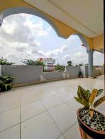 EOFA-LUXURY, Appartement T2, 1 Chambre, 1 Salon, Cuisine, SdB - B&B Gakoué