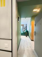 Stylish Ava Towers Apartments by Glam with Parking Option - B&B Suceava