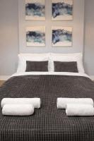 Spacious 2BR Apartment I 3-Min Walk to Mile End Station I Sleeps 5 I Near Queen Mary Uni - Chambres d'hôtes Londres