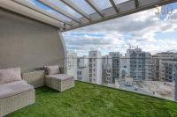 Official Mercury Suites Premium Two Bedroom Living with AC - B&B San Julián