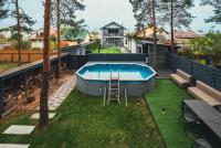 MizhDerev Forest House with Pool, Sauna & Hot Tub near Kyiv - Chambres d'hôtes Novosilky