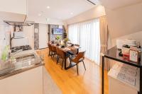 80m to Aoto Station Elevator Access 35 Min Direct to Haneda Airport Direct Train to Narita Airport Easy Access to Ginza Asakusa Disney Skytree Convenience Store and Pharmacy Downstairs - B&B Tokyo