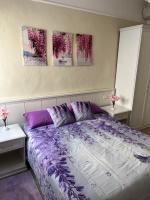 Camera Matrimoniale/Doppia con Letti Singoli con Bagno Privato