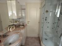 Casa con guardino a 100 mt dal mare - B&B Fano