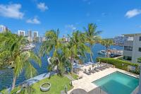 Waterfront Luxe Condo - Close to beach - Ferienwohnung Hallandale Beach