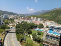 Luxury 1-Bedroom close to the beach in Rafailovici - B&B Rafajlovići