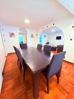 Casa Las Condes, steps from Manquehue Metro - B&B Santiago del Cile
