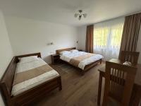 Chambre Triple – Vue sur Montagne