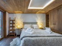 Chalet avec jacuzzi et sauna près de Saint Martin - FR-1-570-27 - B&B Saint-Martin-de-Belleville