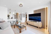 Concept Suite Montreal 1BR King Bed and Parking Inc - B&B Montreal