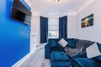 Ideal Group Stay 3BR House for 8 Parking - Ferienwohnung Manchester