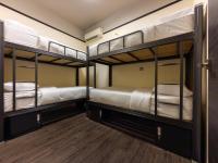 Camera Familiare con Bagno in Comune