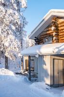 Ruka 2x SKIPASS included - Rinneköngäs Log Cabin with Sauna - Free Ski Bus at the Door - Ferienwohnung Ruka