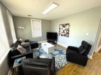 Cozy Walk up King Bed fast WiFi - B&B Wilmington