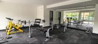 Zen Den- Premium apartment with hill view - Chambres d'hôtes Pune