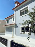 Oliva Home Ericeira - B&B Ericeira