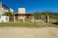 Casa c/ Churrasq. a 700m da Praia JSE0382 - B&B Bombinhas