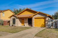 Cozy House by Zinnia Park! Family Home in McAllen - Chambres d'hôtes McAllen