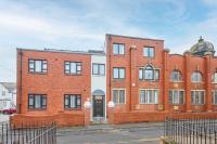 Host & Stay - Illumination Suite - B&B Blackpool