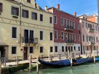 DolceVita Apartments N 517 Canal View - B&B Venice