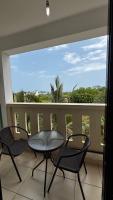 1 bedroom beach apartment behind Go kart near severine cowrie shell - B&B Mombasa