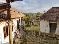 Charming cottage in the Carpathian Mountains - B&B Râu Alb de Jos