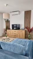 Scenic Sea View,Three Bedroom Villa with Pool - Ferienwohnung Trogir