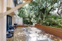 Condo 2-story with on-site pool, private patio, & W/D - near beach/golf - B&B Fernandina Beach