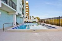 Oceanfront condo with pool, amazing view, balcony & beach access - B&B Jacksonville Beach
