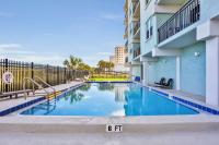 Oceanfront condo with pool, amazing view, balcony & beach access - B&B Jacksonville Beach