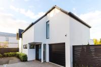 Modern Home, Free Parking, Walk Everywhere - B&B Christchurch