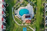 Dreamy oasis on the beach with balcony, pools, gym & ocean view - dog-friendly - Bed and Breakfast Saint Augustine
