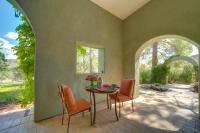 Serene Studio Near Wineries, Oak Creek & Sedona - Chambres d'hôtes Cornville