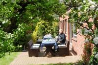 Künstlergarten Haus 2 - Bed and Breakfast Garding