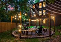Fire Pit Evenings, Hot Tub & Arcade Fun Awaits - Ferienwohnung Gatlinburg