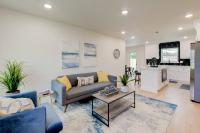 Island Pride Escape - Near Moody Gardens and Beach - B&B Galveston