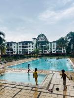NaaaZ Homestay Bukit Beruntung - B&B Rawang