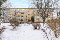Lumina I Comfy 3-rooms Apartment near the Metro I Balcony - Chambres d'hôtes Varsovie