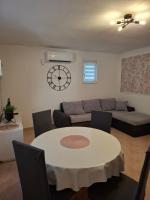 Apartman J&M - B&B Rogoznica