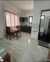 Gopurathingal Apartment in the heart of kakkanad - Chambres d'hôtes Kakkanad