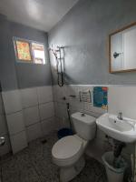 Camera Quadrupla Economy