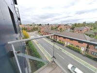 Modern Private Room in Shared 2 Bed Flat Camp St - Ferienwohnung Manchester