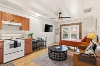 Cozy Casita for Two Near 4th Ave & UofA - B&B Tucson