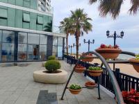 Batumi VIEW парк и нулевая линия моря! - B&B Batumi