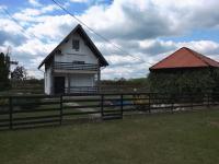 Vikendica Brvnička Oaza mir i priroda kraj Šamca - B&B Batkuša