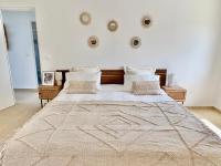 Villa Posidonie - Luxury Living by the Sea - Ferienwohnung Oyster Pond