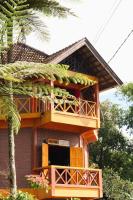 Swindo Homestay 77, Room 11 - Bed and Breakfast Berastagi